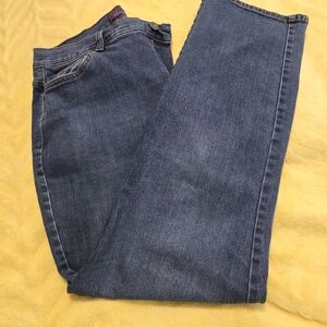 Gloria Vanderbilt Amanda Blue Jeans